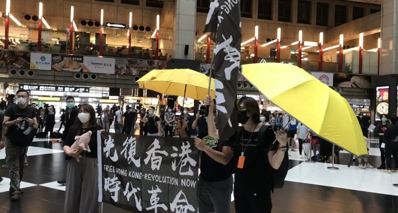 Protestors in Taipei Main Station - C: Ryan Ho Kilpatrick