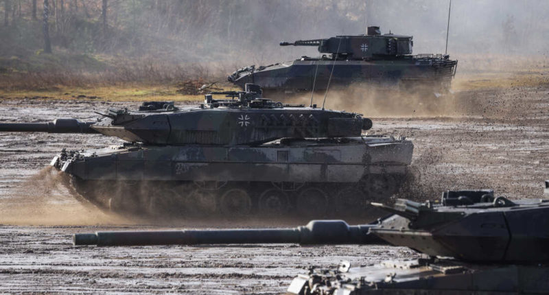 Leopard 2 tanks